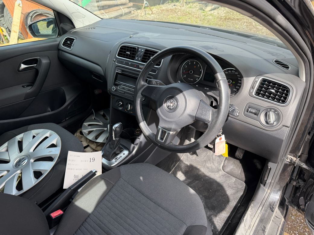 2013 Volkswagen Polo