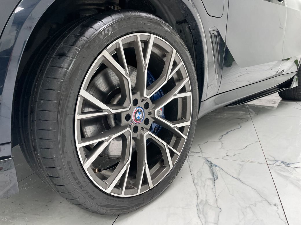 2022 BMW X5