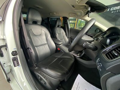 2013 Volvo V40
