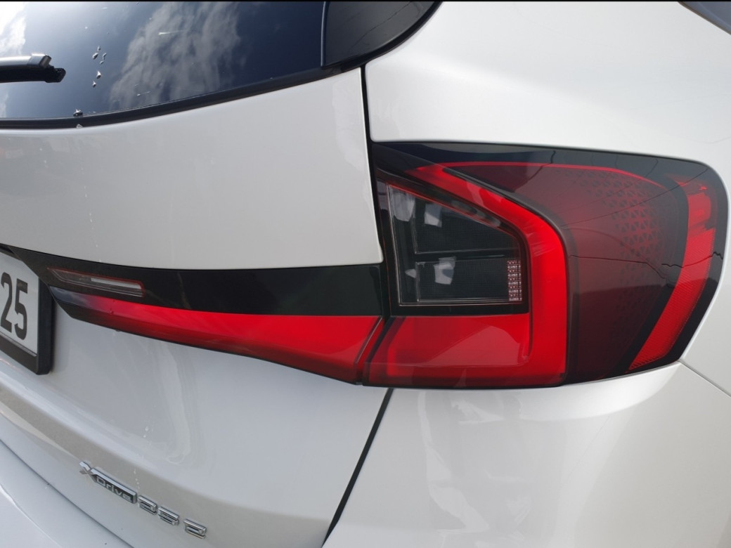 2023 BMW X1