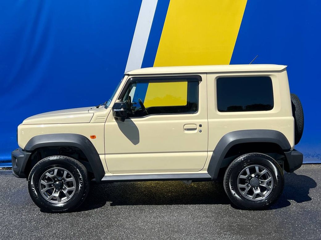 2023 Suzuki Jimny