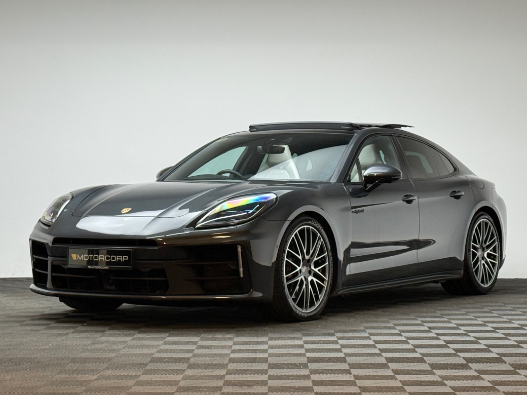 2025 Porsche Panamera