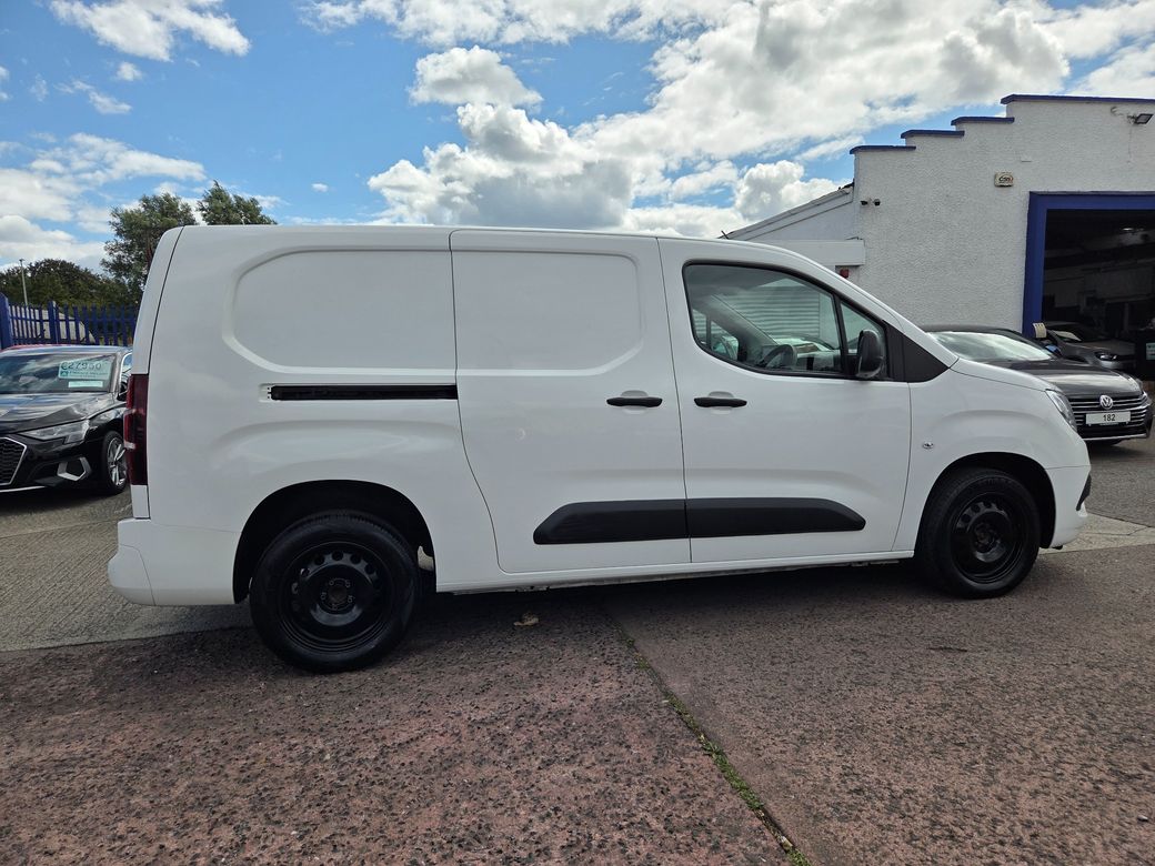 2022 Vauxhall Combo