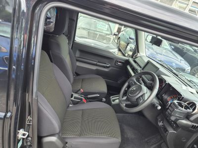 2025 Suzuki Jimny