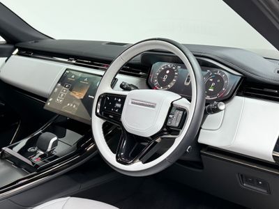 2025 Land Rover Range Rover Sport
