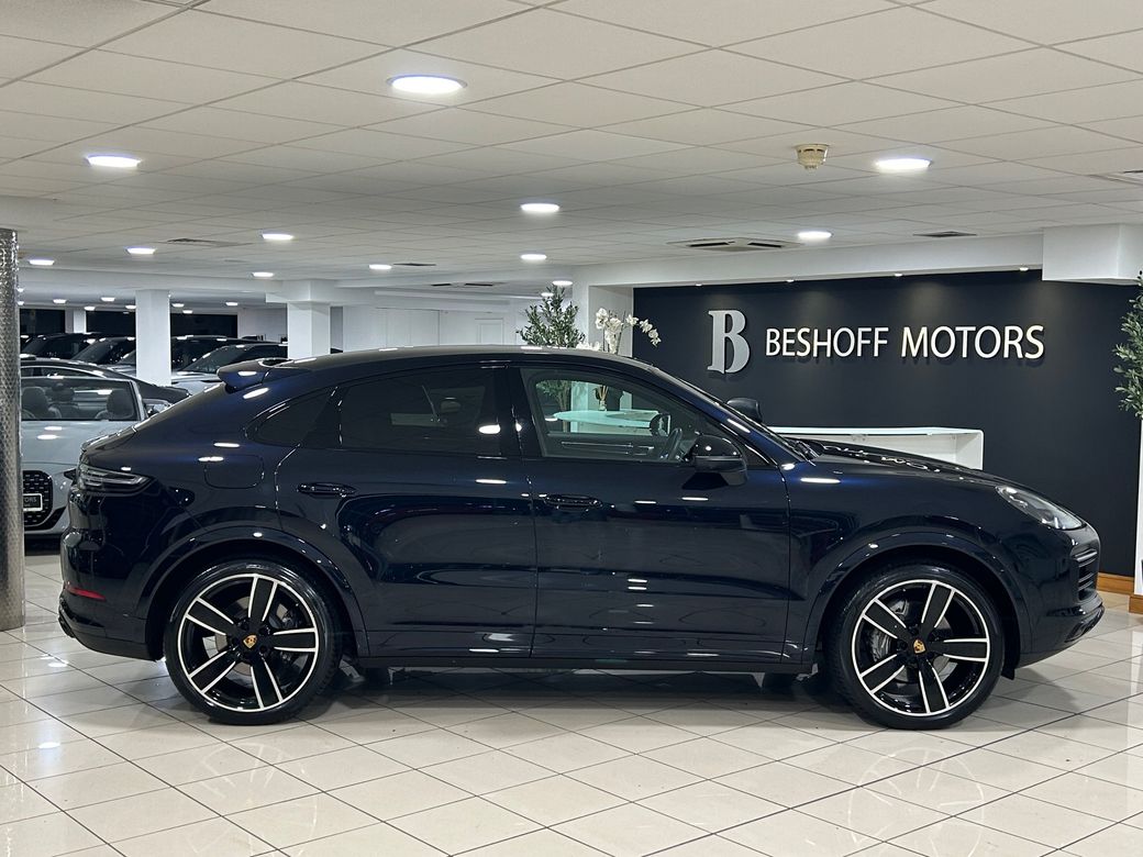 2023 Porsche Cayenne