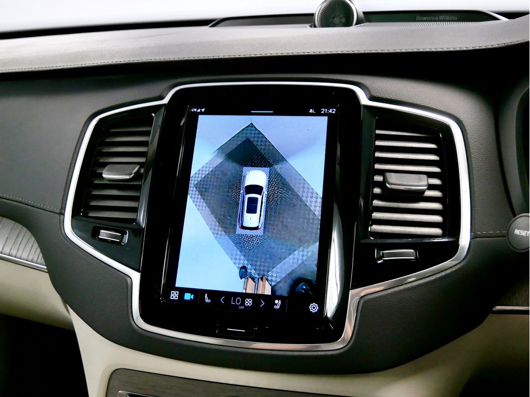 2023 Volvo XC90