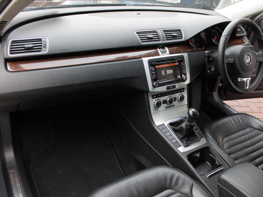 2013 Volkswagen Passat