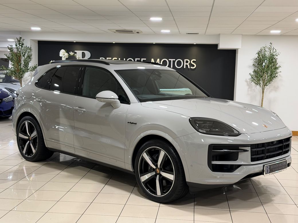 2025 Porsche Cayenne