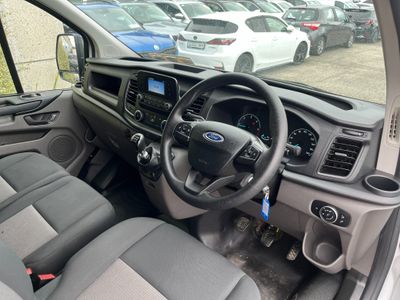 2022 Ford Transit Custom
