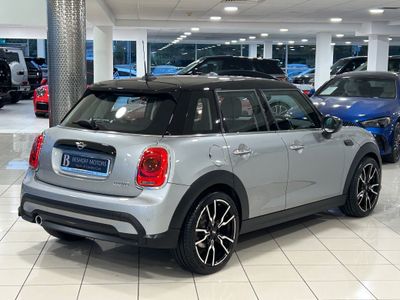 2024 Mini Hatch