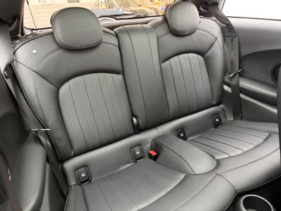 2023 Mini Hatch