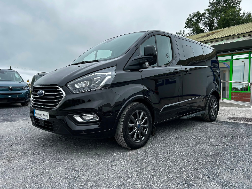2023 Ford Tourneo Custom