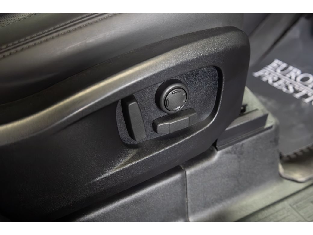 2024 Land Rover Defender