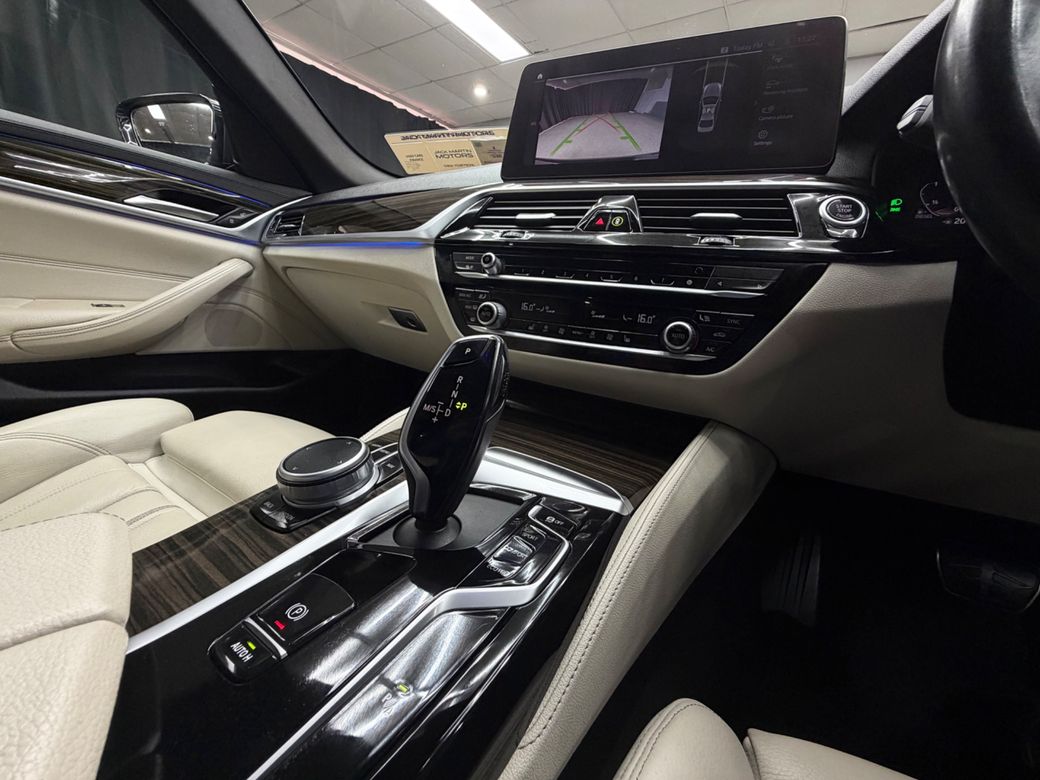 2021 BMW 5 Series