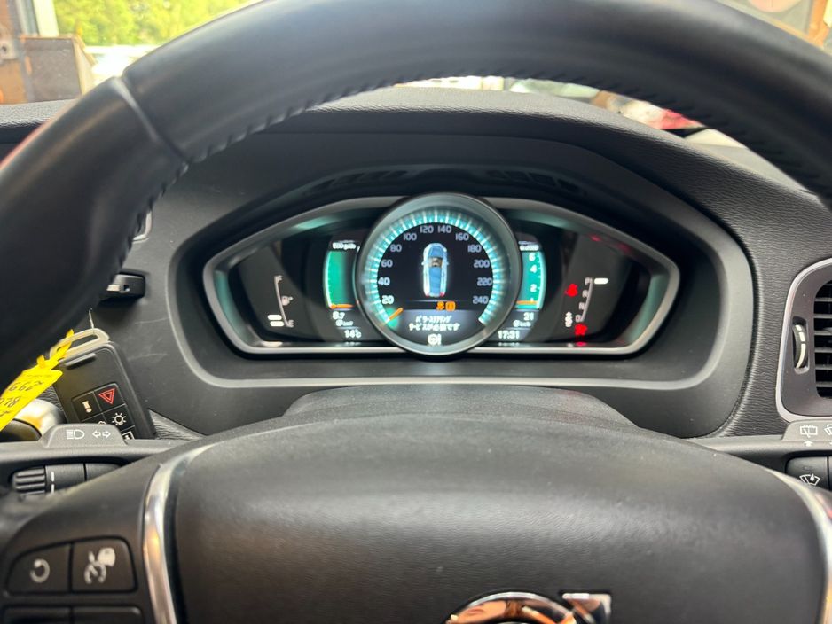 2015 Volvo V40