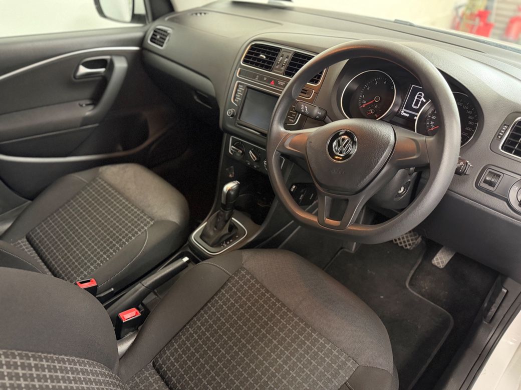 2017 Volkswagen Polo