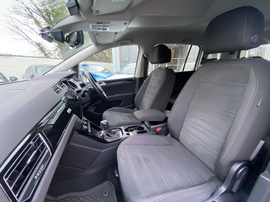 2020 Volkswagen Touran