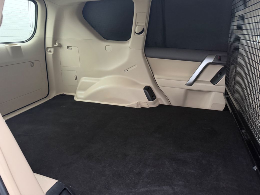 2022 Toyota Landcruiser