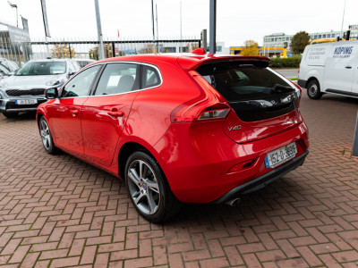 2015 Volvo V40