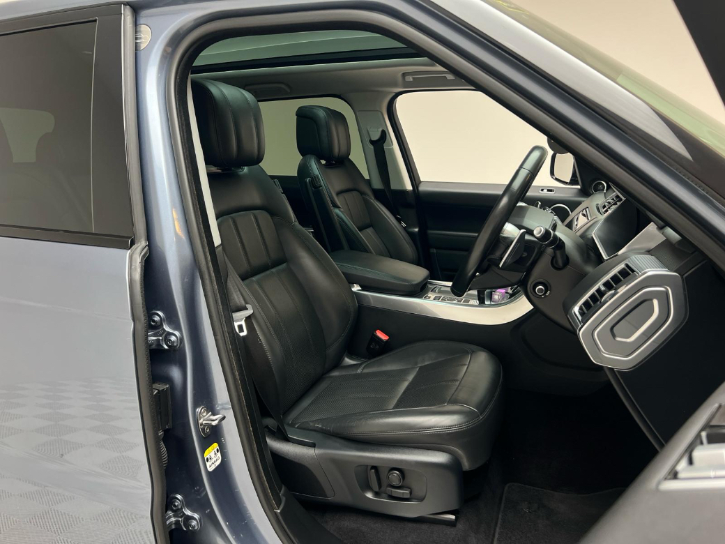 2020 Land Rover Range Rover Sport