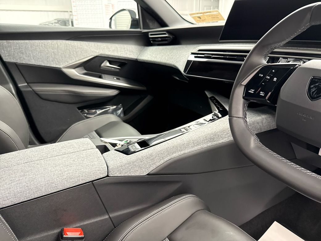 2025 Peugeot 3008