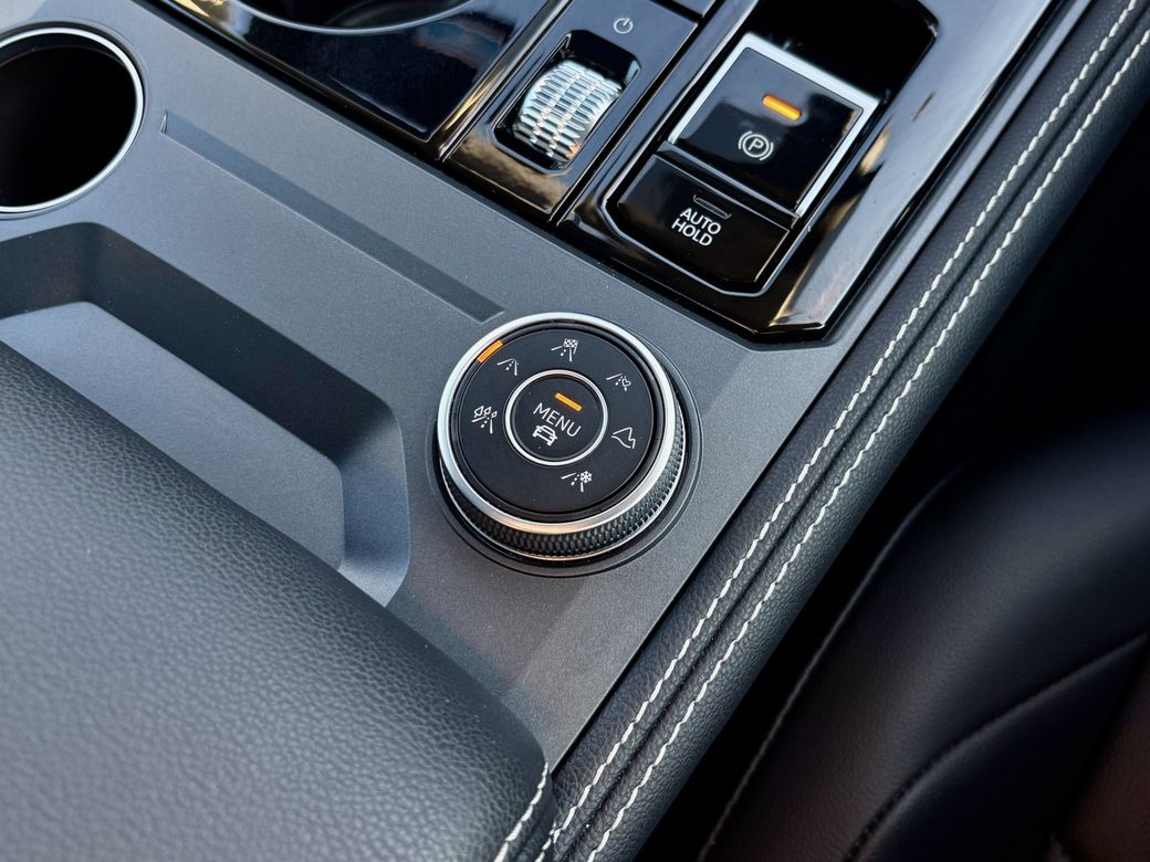 2024 Volkswagen Touareg