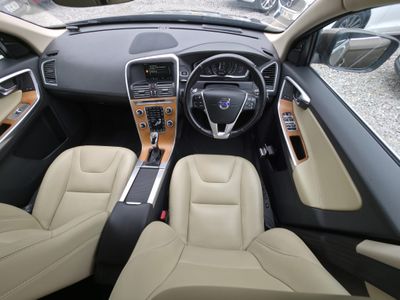 2016 Volvo XC60