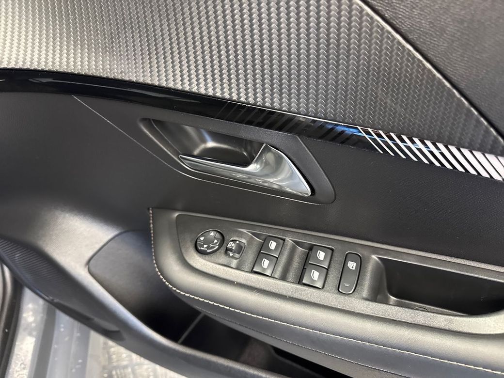 2024 Peugeot 208