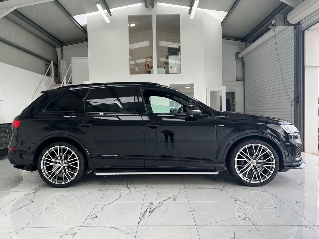 2021 Audi Q7
