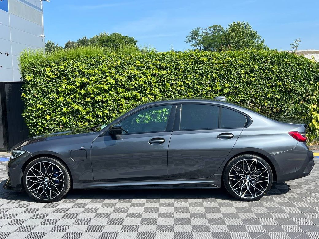 2021 BMW 3 Series