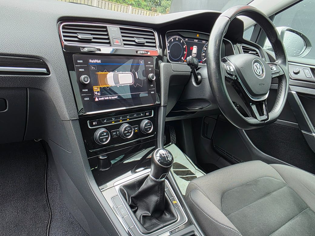 2018 Volkswagen Golf