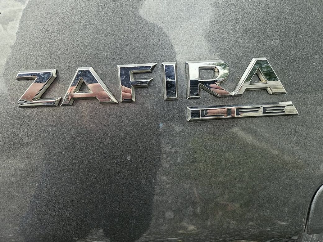 2020 Opel Zafira