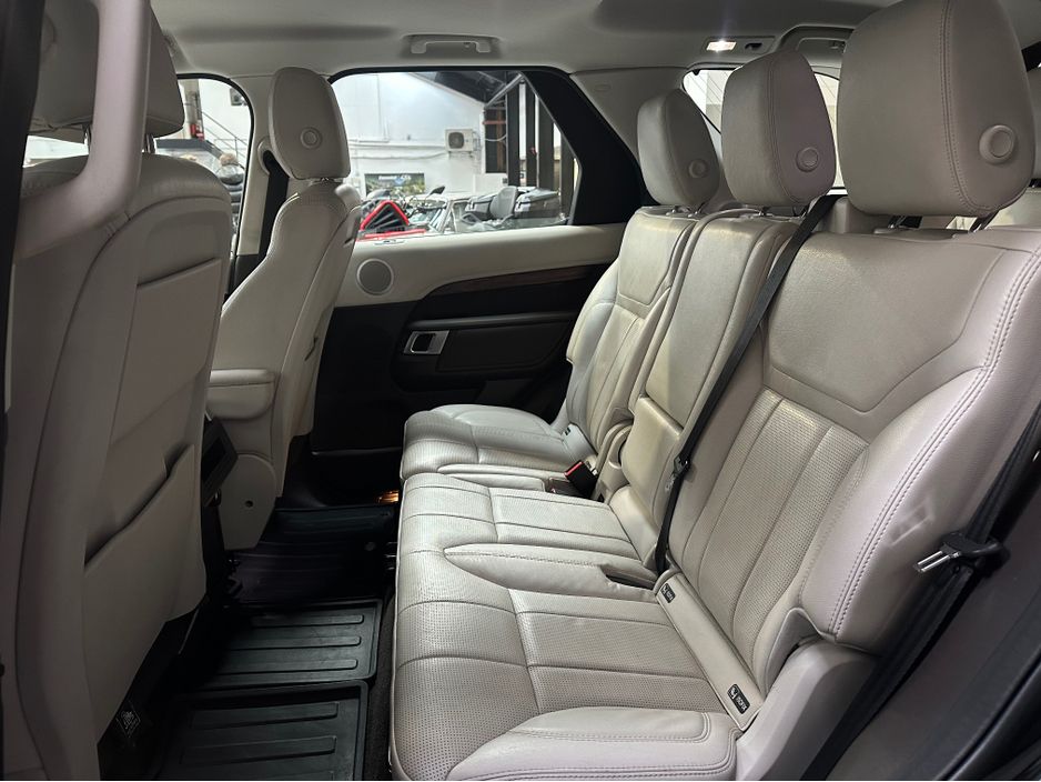 2017 Land Rover Discovery