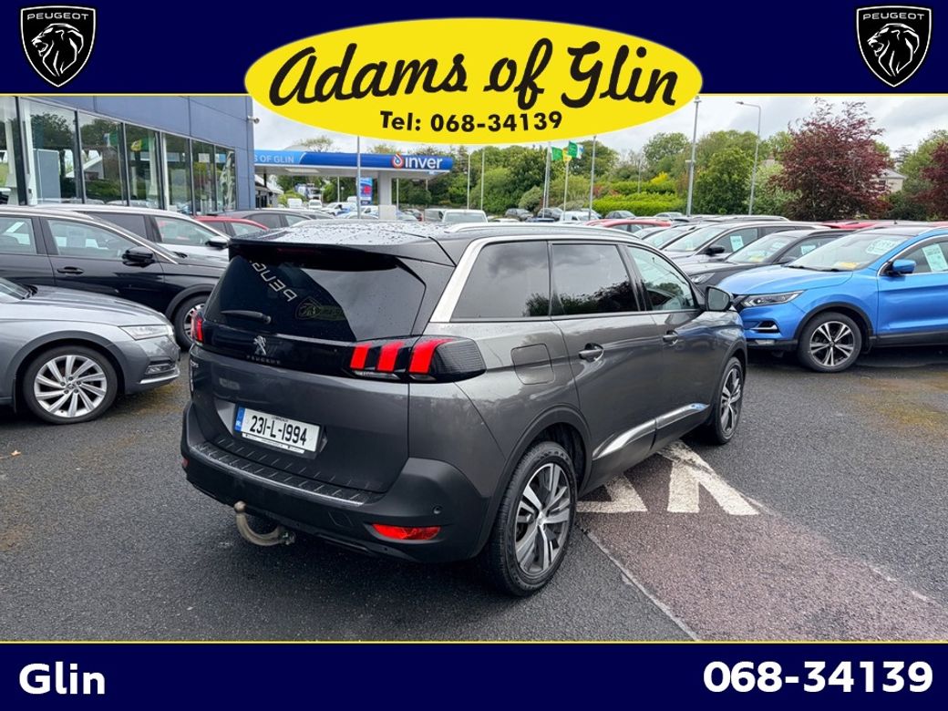 2023 Peugeot 5008