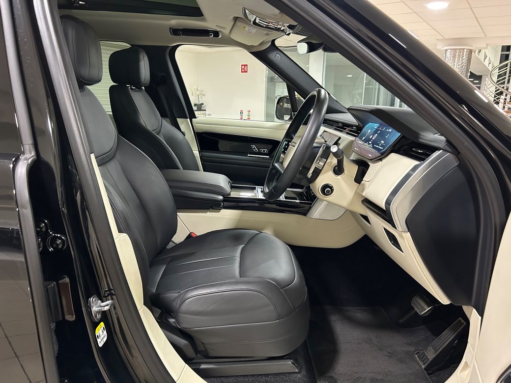 2023 Land Rover Range Rover