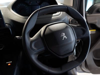 2021 Peugeot Partner