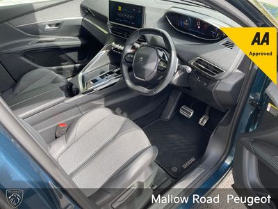 2023 Peugeot 5008