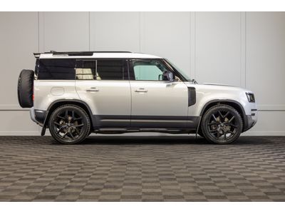 2024 Land Rover Defender 110