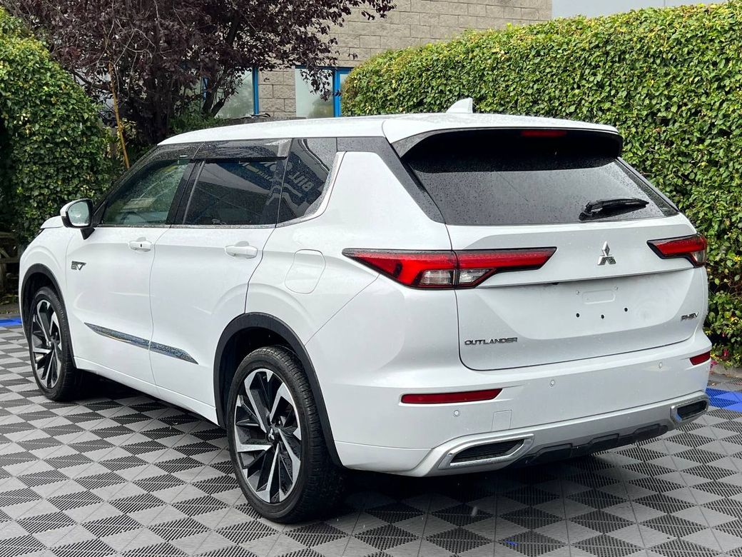 2022 Mitsubishi Outlander