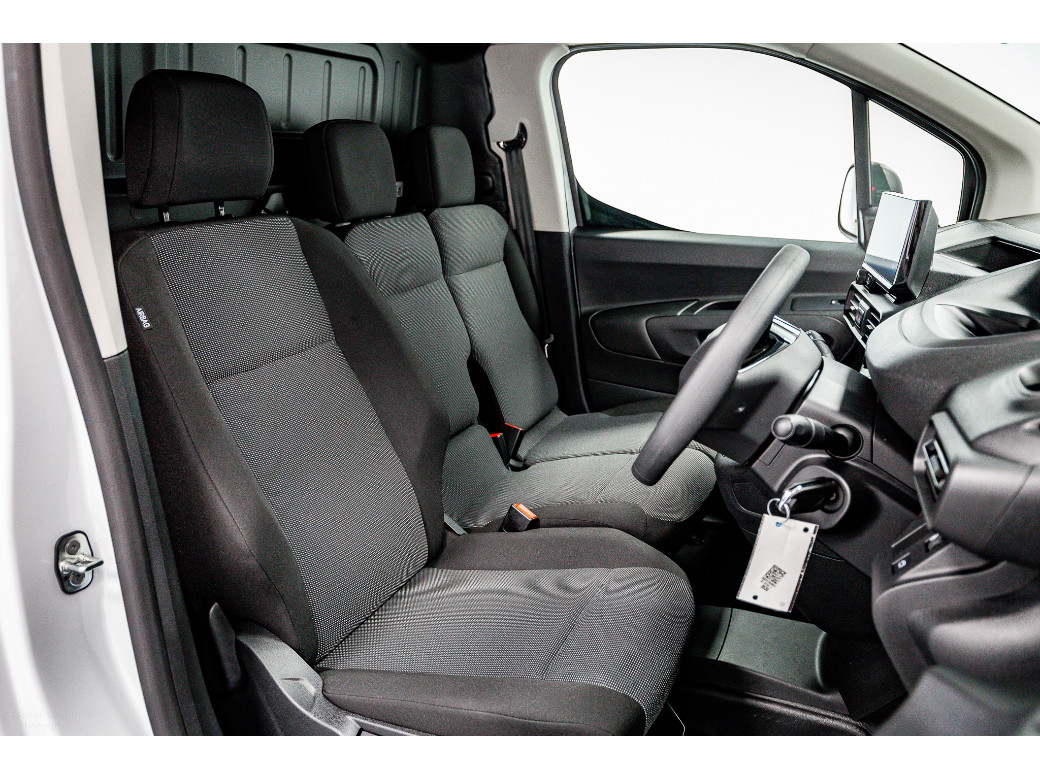 2025 Peugeot Partner