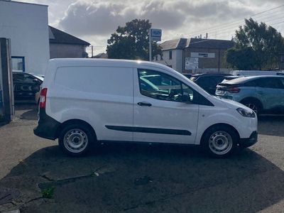 2022 Ford Transit Courier