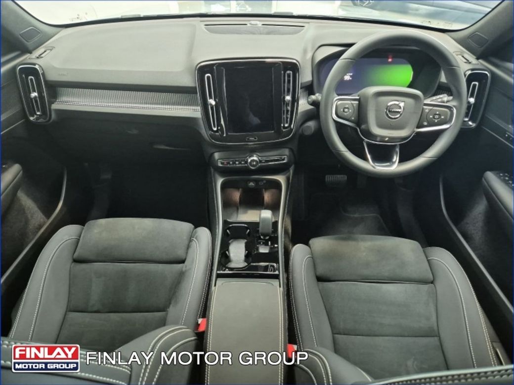 2026 Volvo EX40