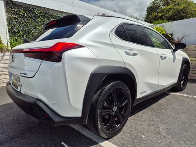 2021 Lexus UX 250H