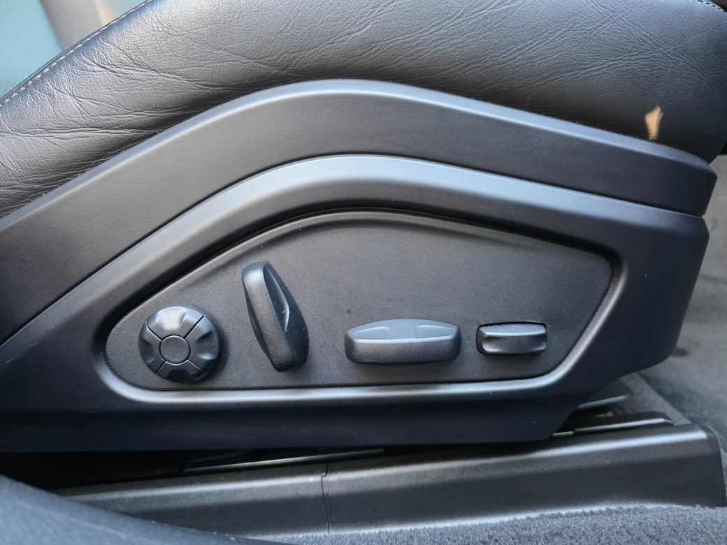 2023 Porsche Panamera