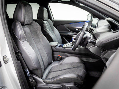 2020 Peugeot 5008