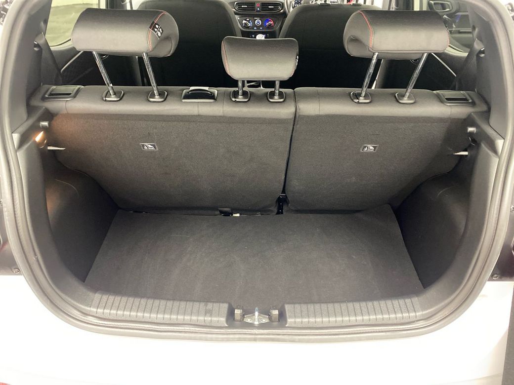 2024 Hyundai i10
