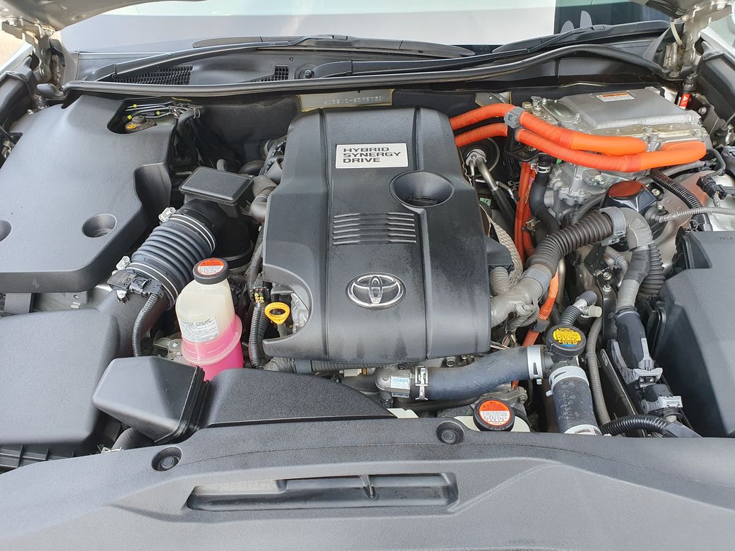 2014 Toyota Crown