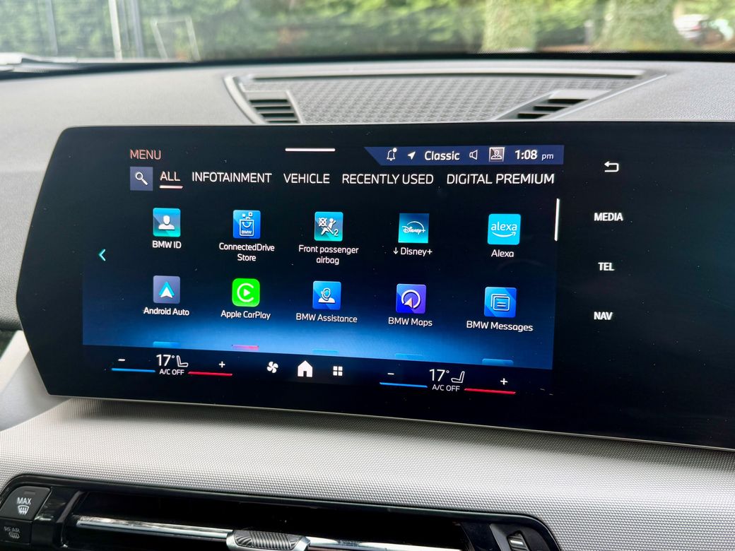 2025 BMW iX1