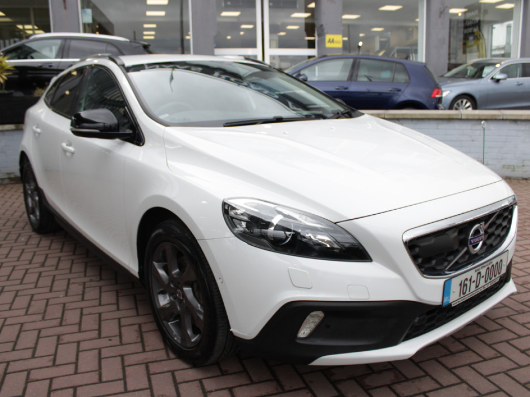 2016 Volvo V40 Cross Country